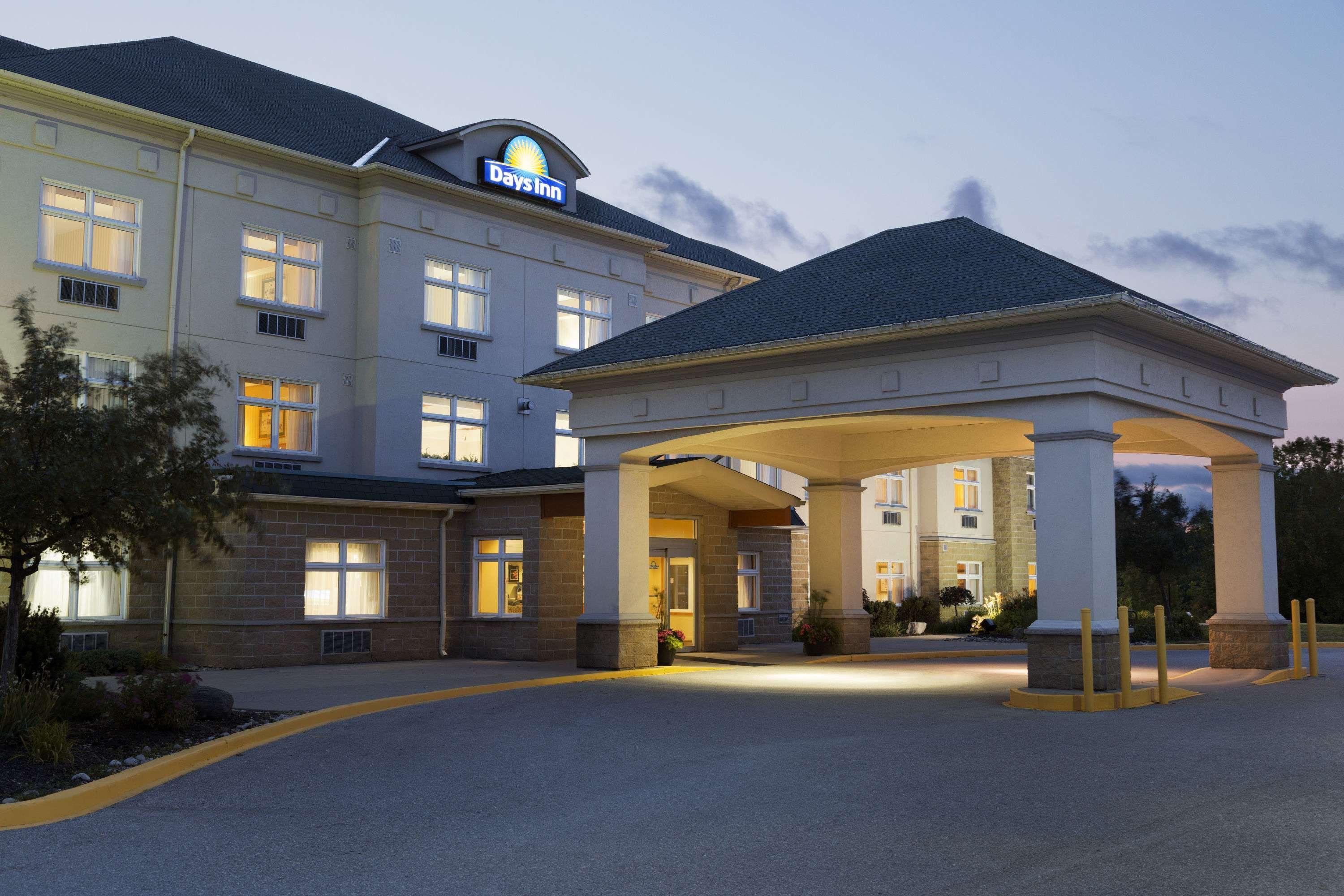 Days Inn By Wyndham Orillia Eksteriør bilde